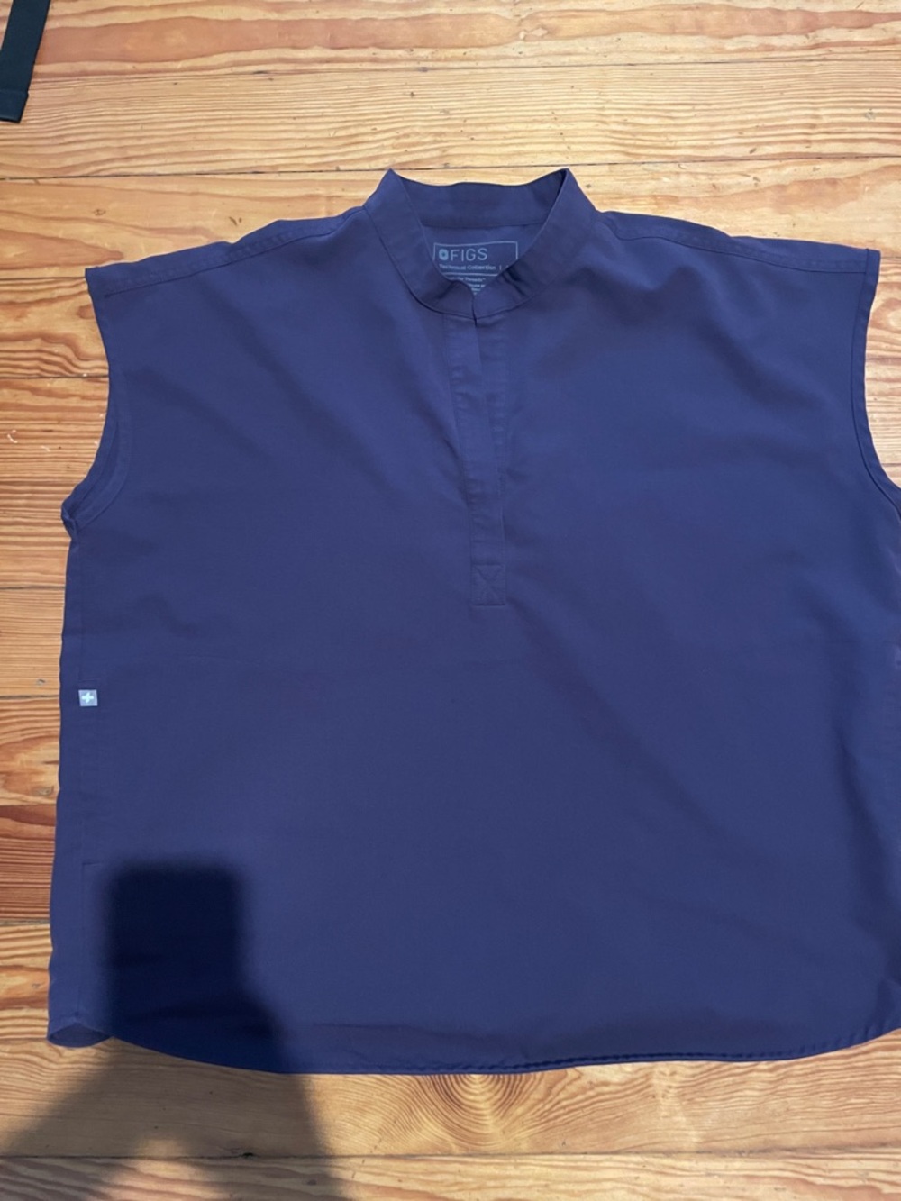FIGS Men’s Navy Blue Sleeveless Medical Polo